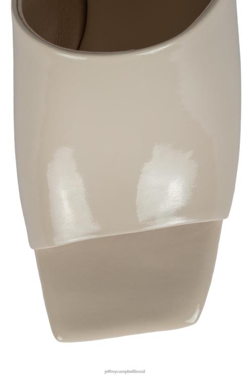 Jeffrey Campbell mulheres B0VBD1619 patente enrugada de marfim sandália de salto alto caviar
